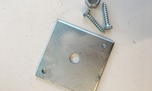 BET-02 Set incl. 1 moer en 2 houtdraadbouten