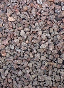 Graniet Split Rose / Rood 8-16 mm eigen HBB (700 kg)