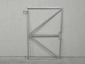 PO-37 Stalen poortframe 100x155 cm met grote slotkast