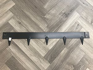 KO-02 Kantopsluiting 0,15x16x106 cm Zwart gecoat